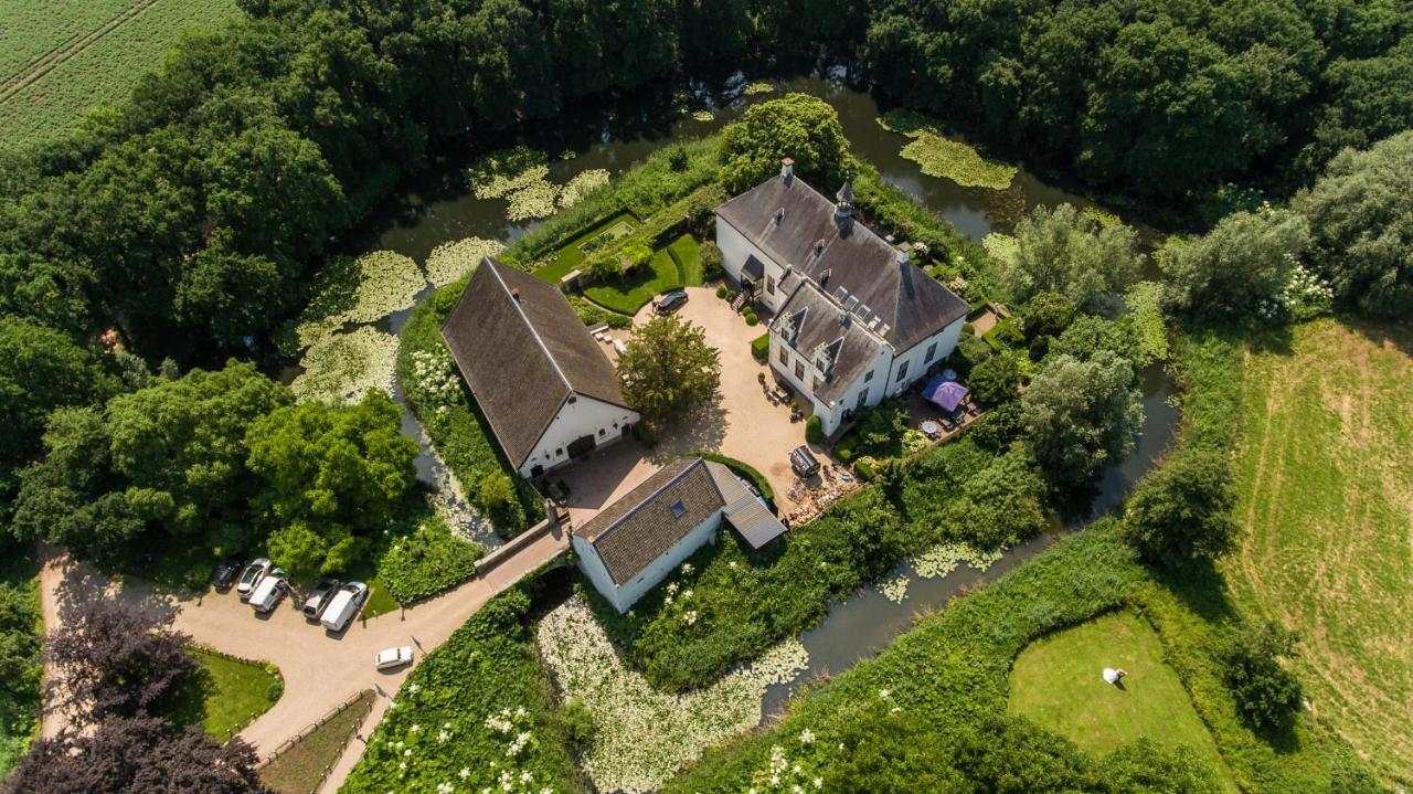Slot Doddendael Hotel Ewijk Esterno foto